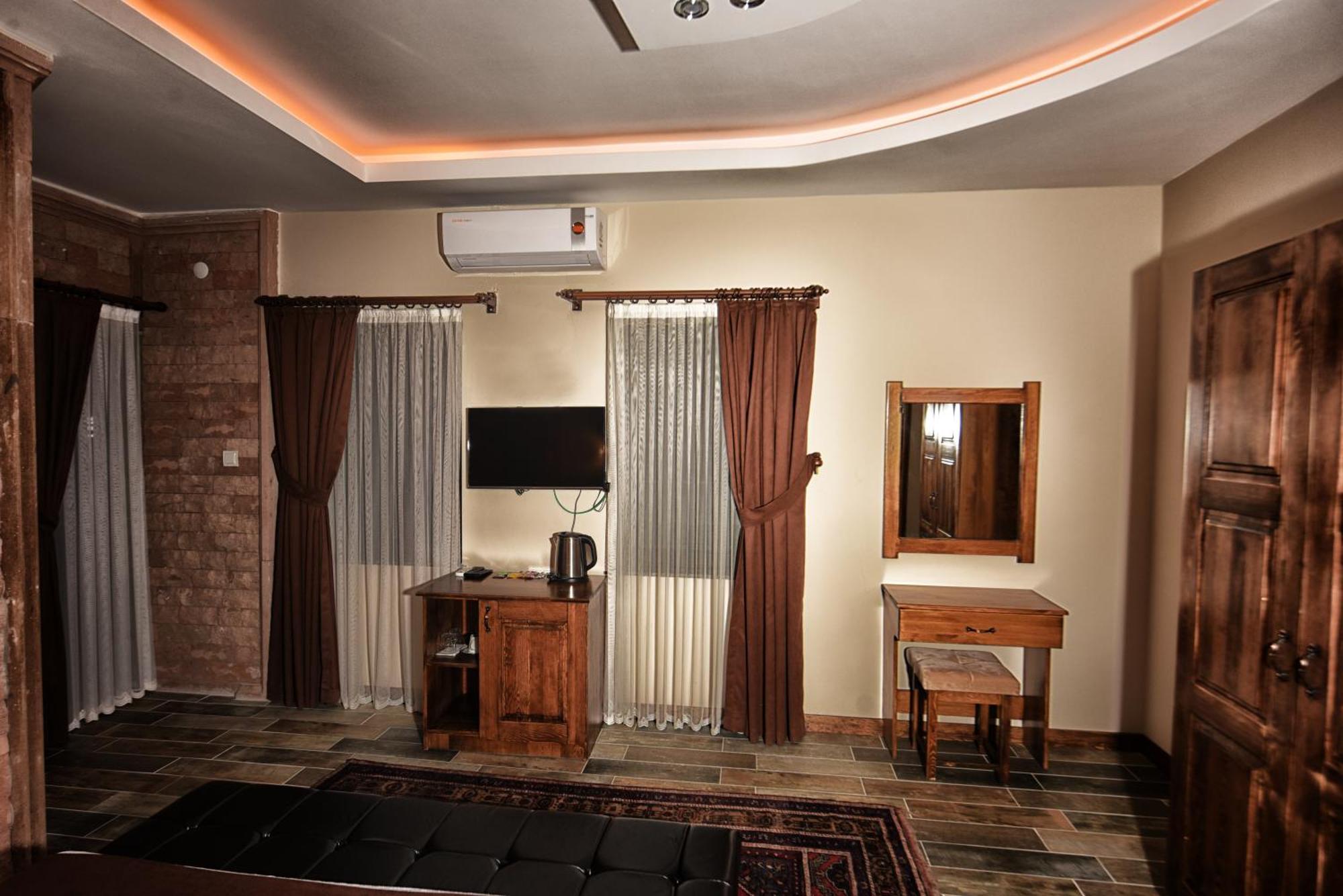 El Nazar Stone Suite Üchisar Bagian luar foto